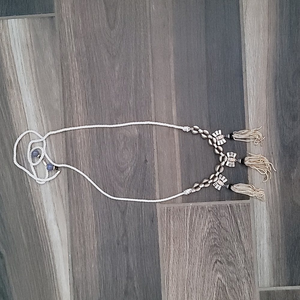 Tassel trio necklace